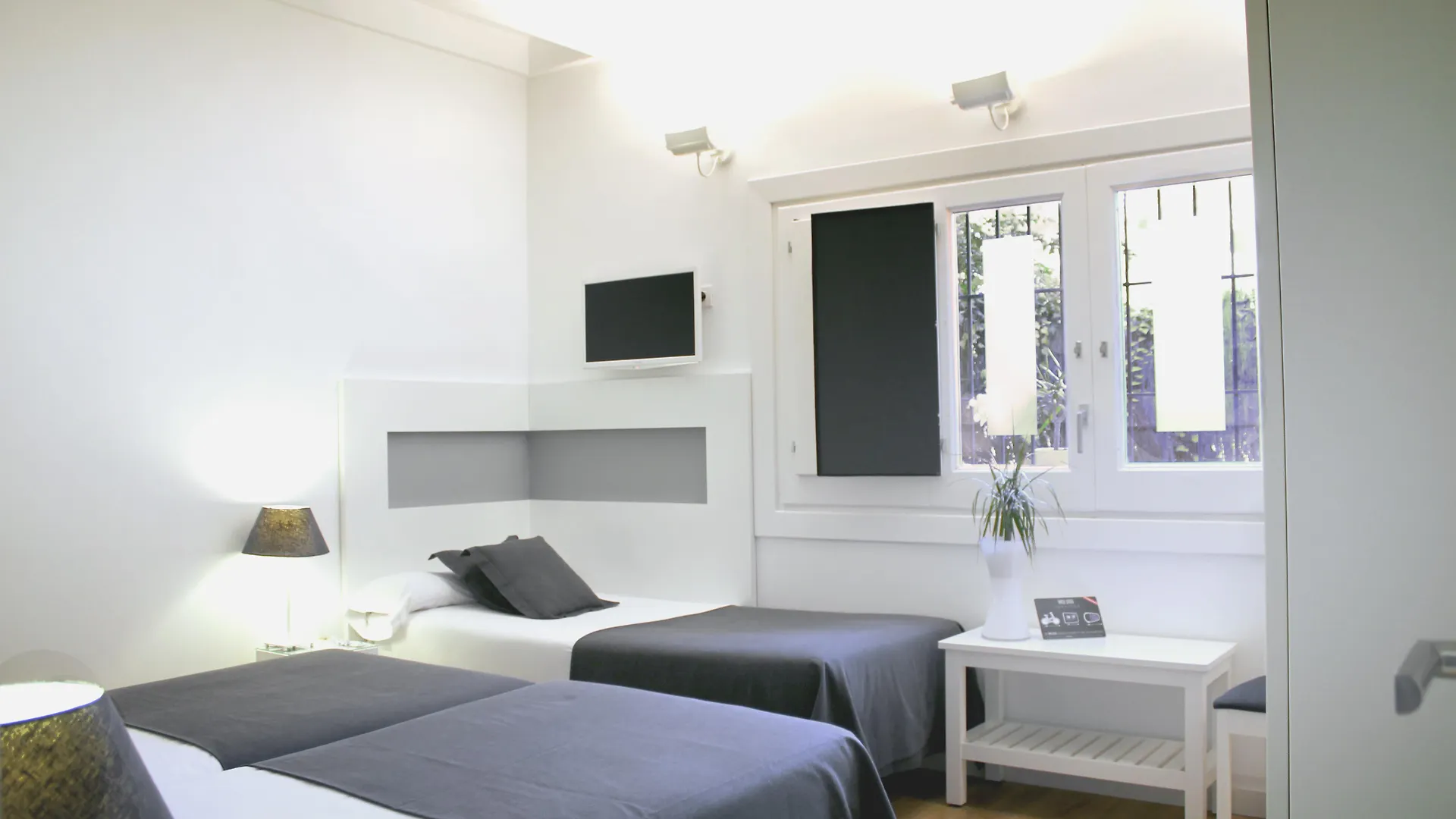 Hotel Sitges 3*,  Španělsko